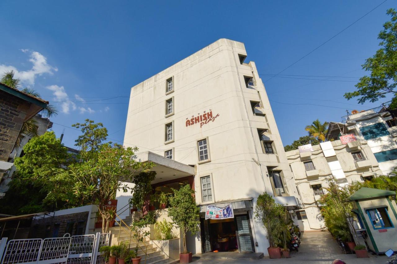 Hotel Ashish Plaza Пуне Екстер'єр фото